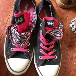 Pink zebra converse